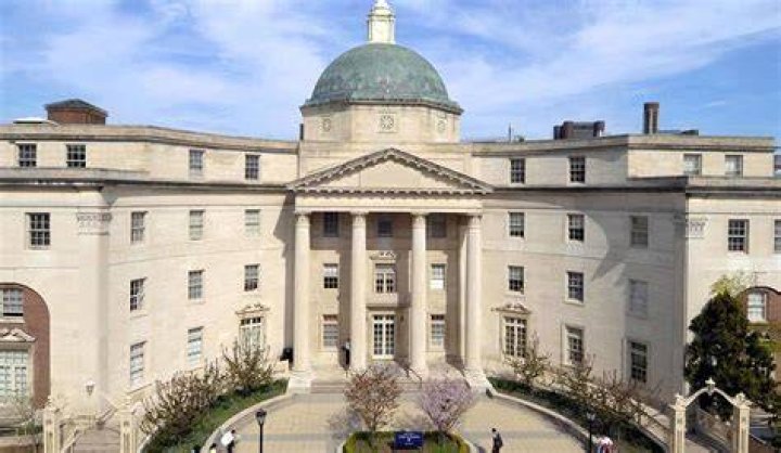 Does Yale have a good medical school?