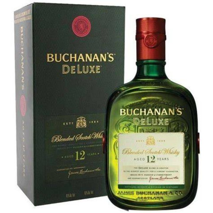 What is Buchanan's DeLuxe?